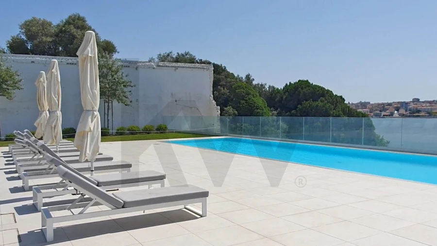 Apartamento T3 para Arrendamento em Seixal, Arrentela e Aldeia de Paio Pires Foto 10