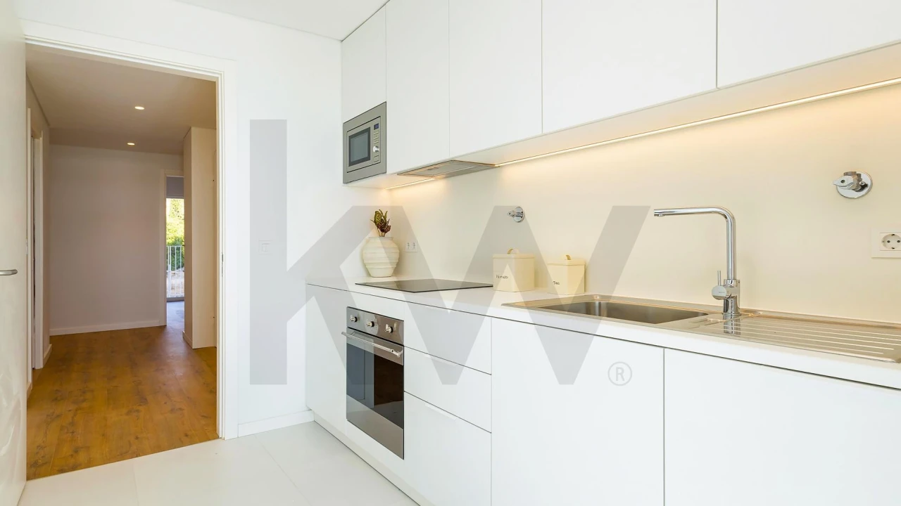 Apartamento T3 para Arrendamento em Seixal, Arrentela e Aldeia de Paio Pires Foto 7
