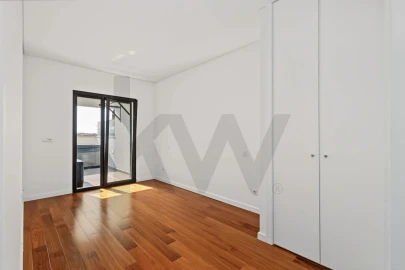 Apartamento T2 para Venda em Faro (Sé e São Pedro)