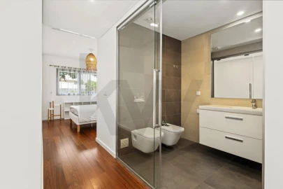 Apartamento T2 para Venda em Faro (Sé e São Pedro)