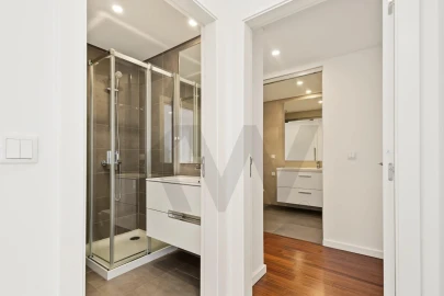 Apartamento T2 para Venda em Faro (Sé e São Pedro)