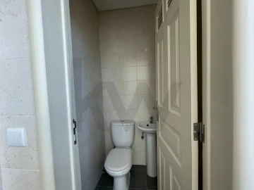 Apartamento T2 para Arrendamento em Areeiro