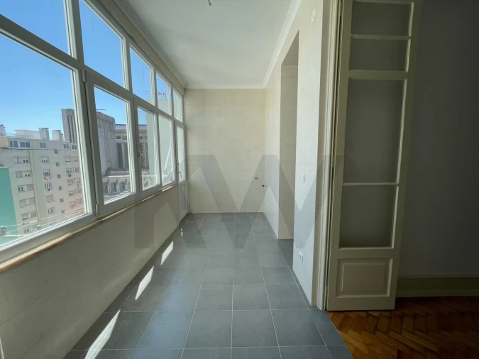 Apartamento T2 para Arrendamento em Areeiro Foto 20