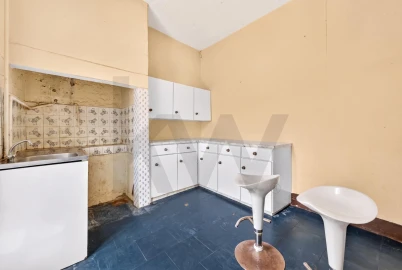 Moradia T2 para Venda em Funchal (São Pedro)