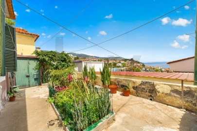 Moradia T2 para Venda em Funchal (São Pedro)