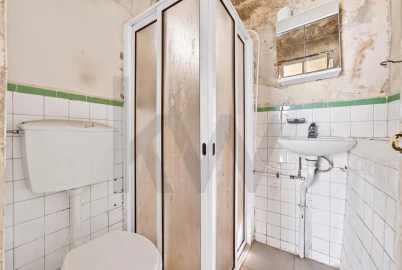 Moradia T2 para Venda em Funchal (São Pedro)