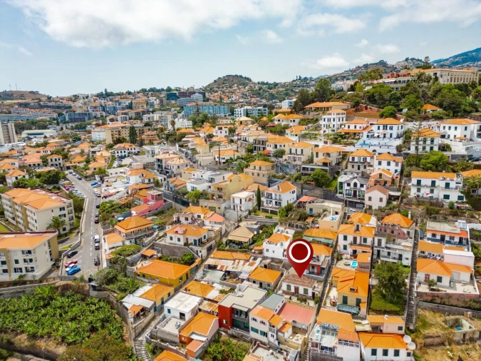 Moradia T2 para Venda em Funchal (São Pedro) Foto 3
