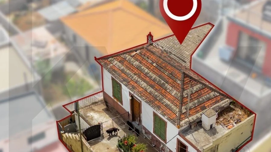 Moradia T2 para Venda em Funchal (São Pedro)