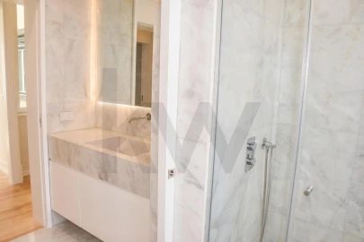 Apartamento T3 para Venda em Santo António