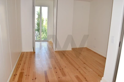 Apartamento T3 para Venda em Santo António