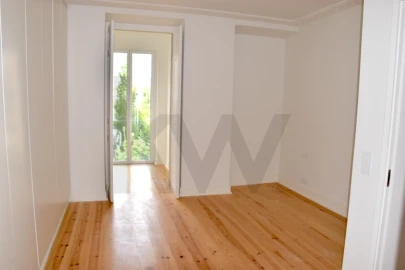 Apartamento T3 para Venda em Santo António