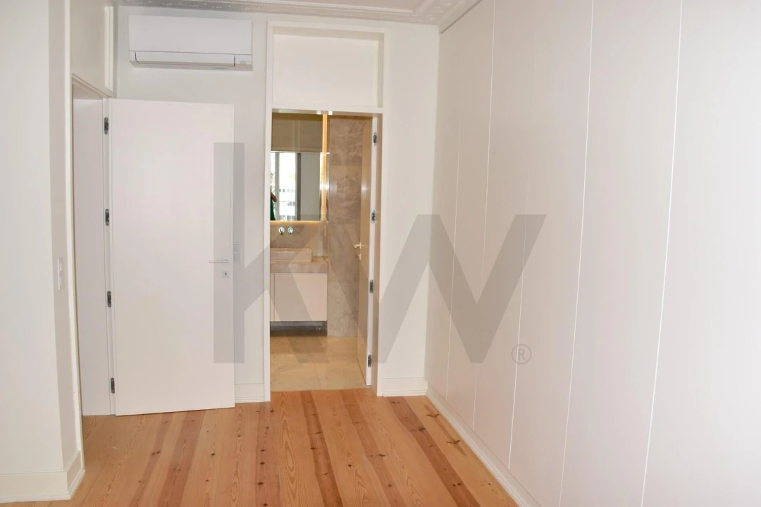 Apartamento T3 para Venda em Santo António Foto 26