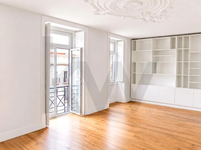 Apartamento T3 para Venda em Santo António Foto 3