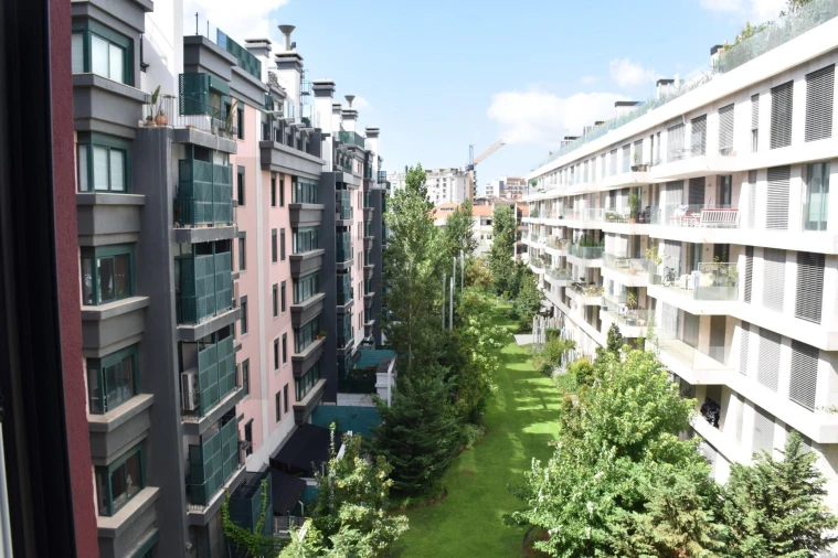 Apartamento T3 para Venda em Santo António Foto 18