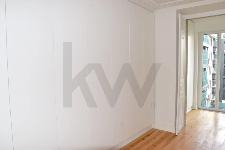 Apartamento T3 para Venda em Santo António Foto 15