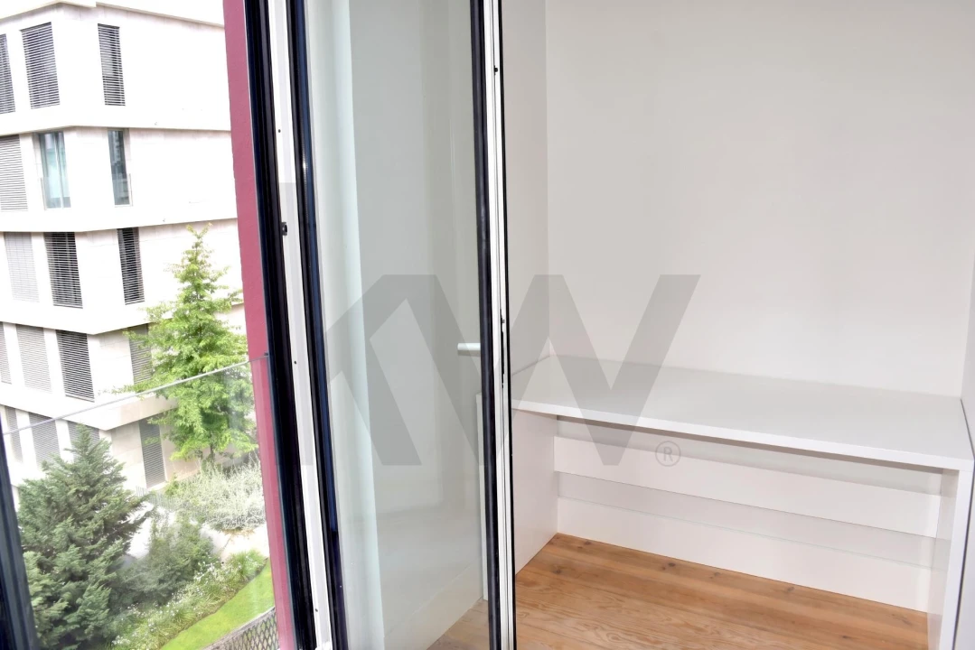 Apartamento T3 para Venda em Santo António Foto 17
