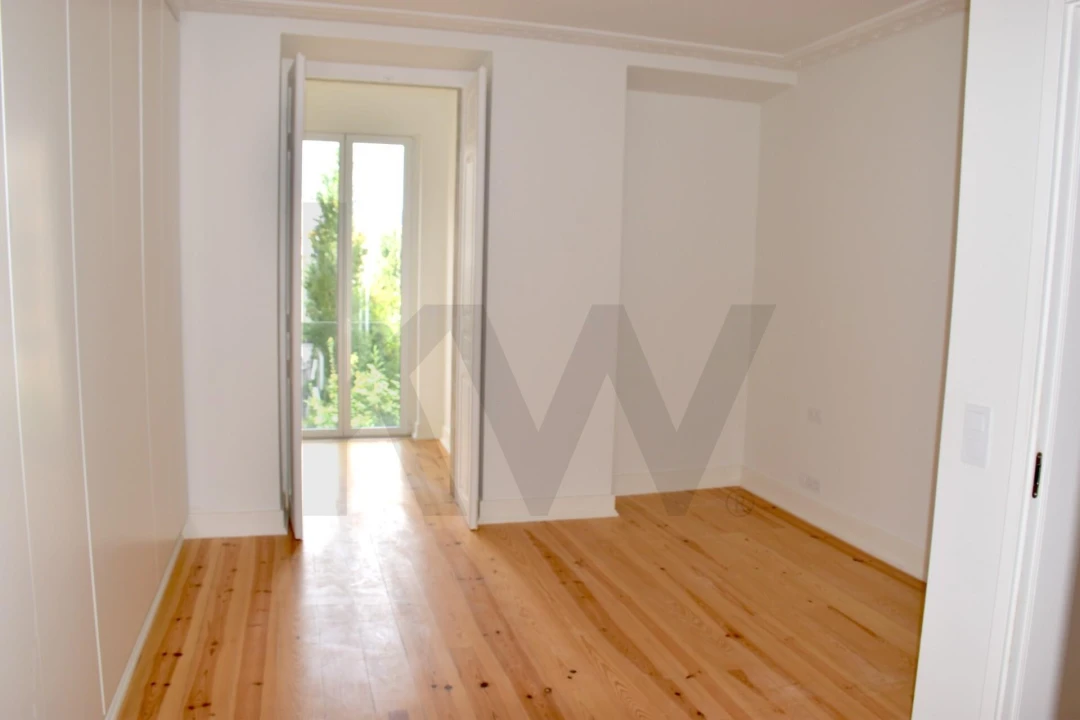 Apartamento T3 para Venda em Santo António Foto 14