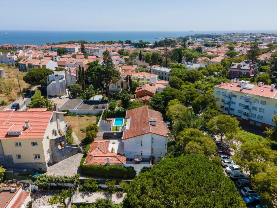 Moradia T4 para Venda em Oeiras e São Julião da Barra, Paço de Arcos e Caxias Foto 2
