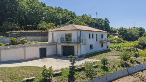 Moradia T3 para Venda em Rubiães