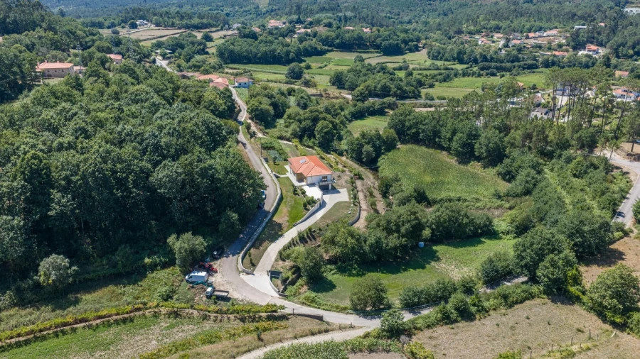 Moradia T3 para Venda em Rubiães Foto 41