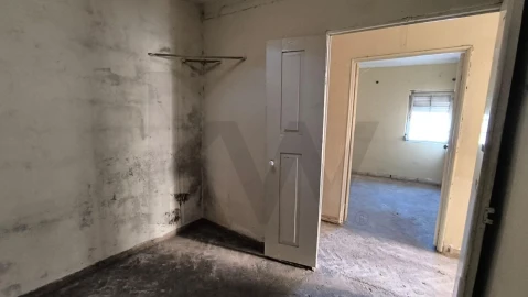 Moradia T2 para Venda em Eiras e São Paulo de Frades