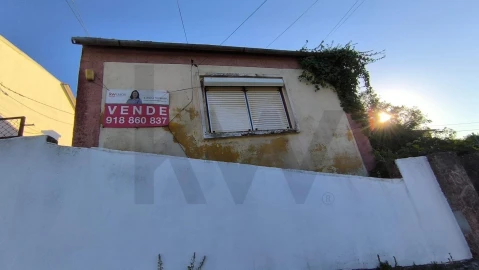 Moradia T2 para Venda em Eiras e São Paulo de Frades