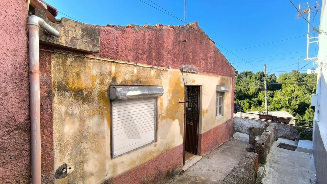 Moradia T2 para Venda em Eiras e São Paulo de Frades Foto 2