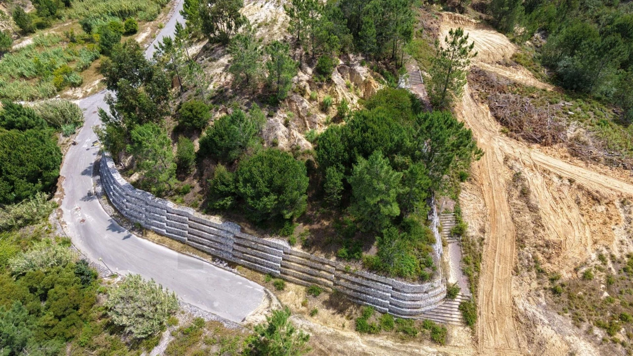 Terreno para Venda em Azambuja Foto 6