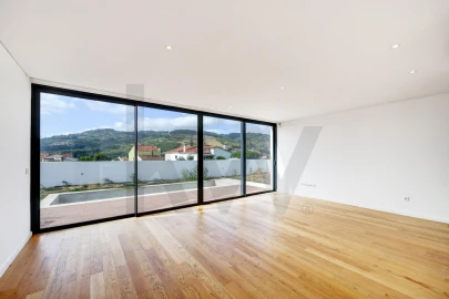 Moradia T4 para Venda em Loures