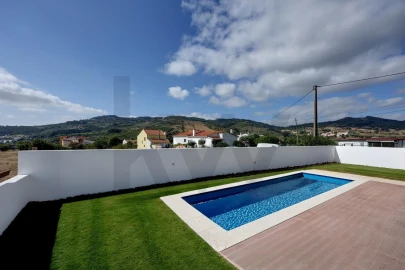 Moradia T4 para Venda em Loures