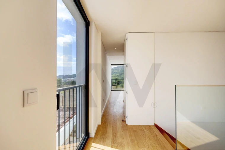Moradia T4 para Venda em Loures Foto 32