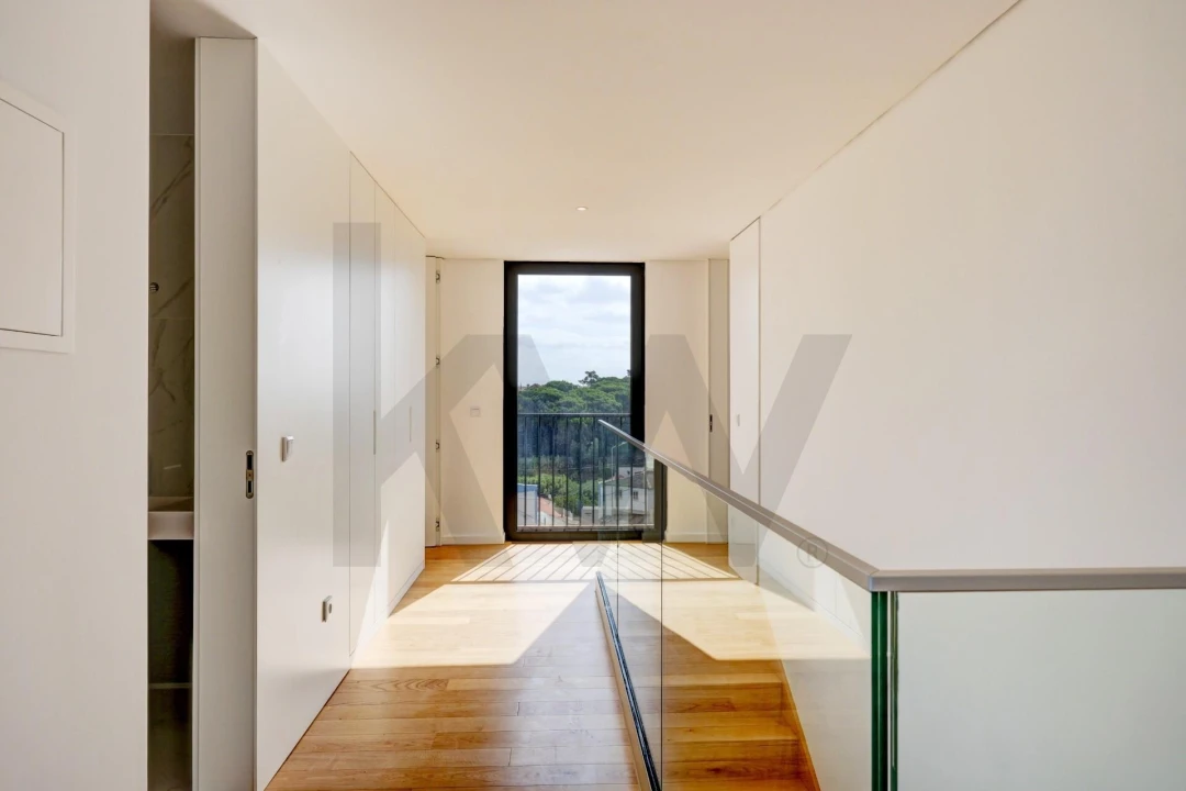 Moradia T4 para Venda em Loures Foto 35