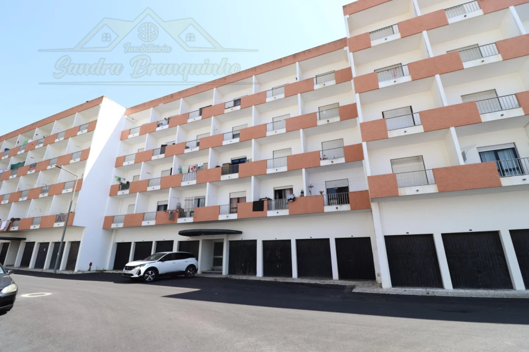 Apartamento T1 para Venda em Silveira Foto 1