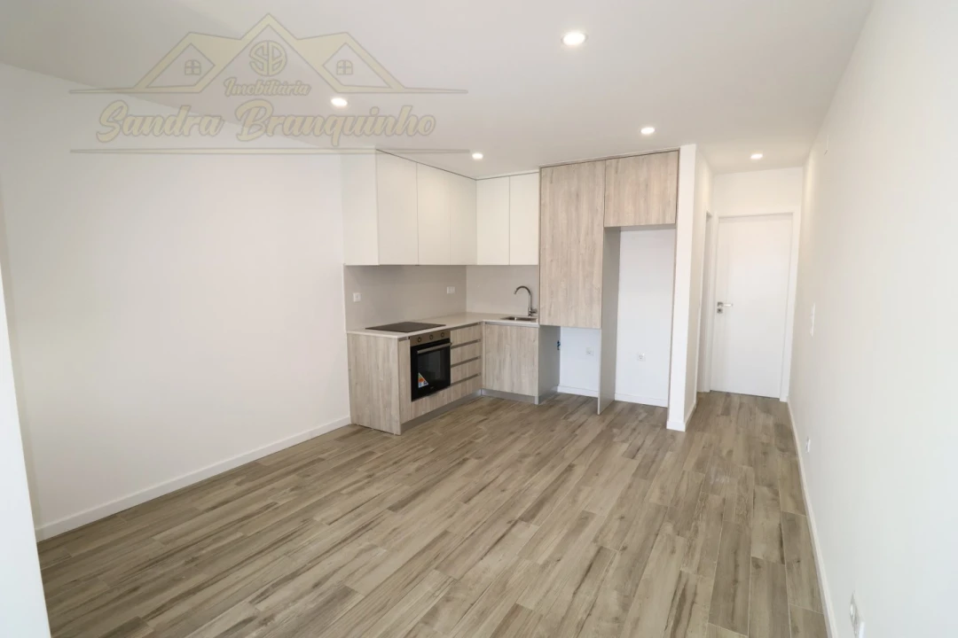 Apartamento T1 para Venda em Silveira Foto 14