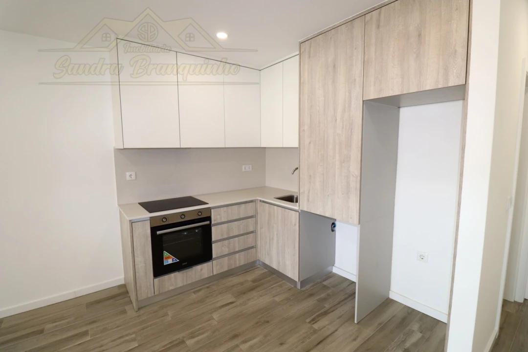 Apartamento T1 para Venda em Silveira Foto 15