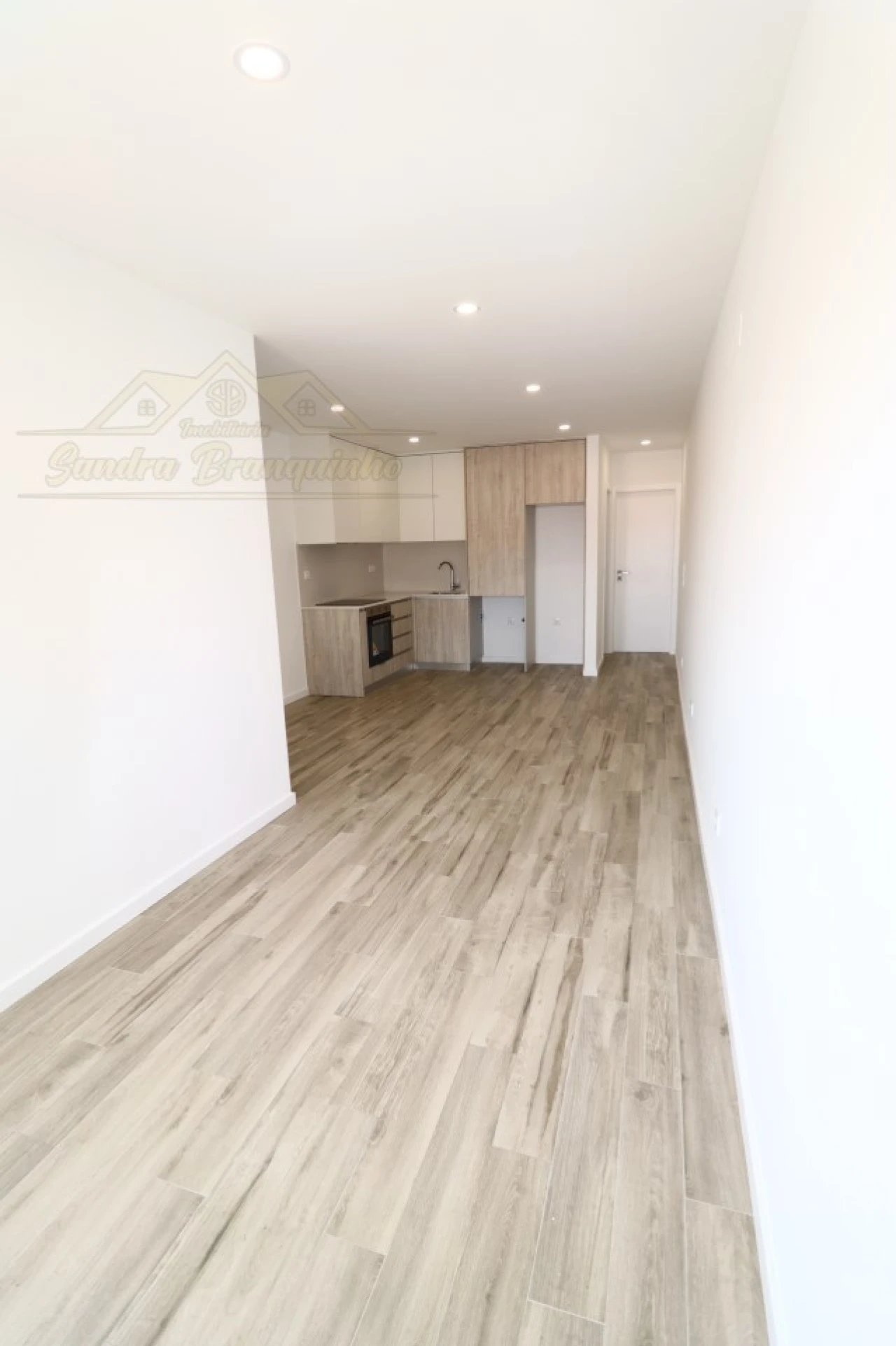 Apartamento T1 para Venda em Silveira Foto 18