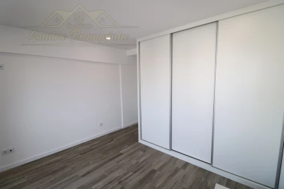 Apartamento T1 para Venda em Silveira