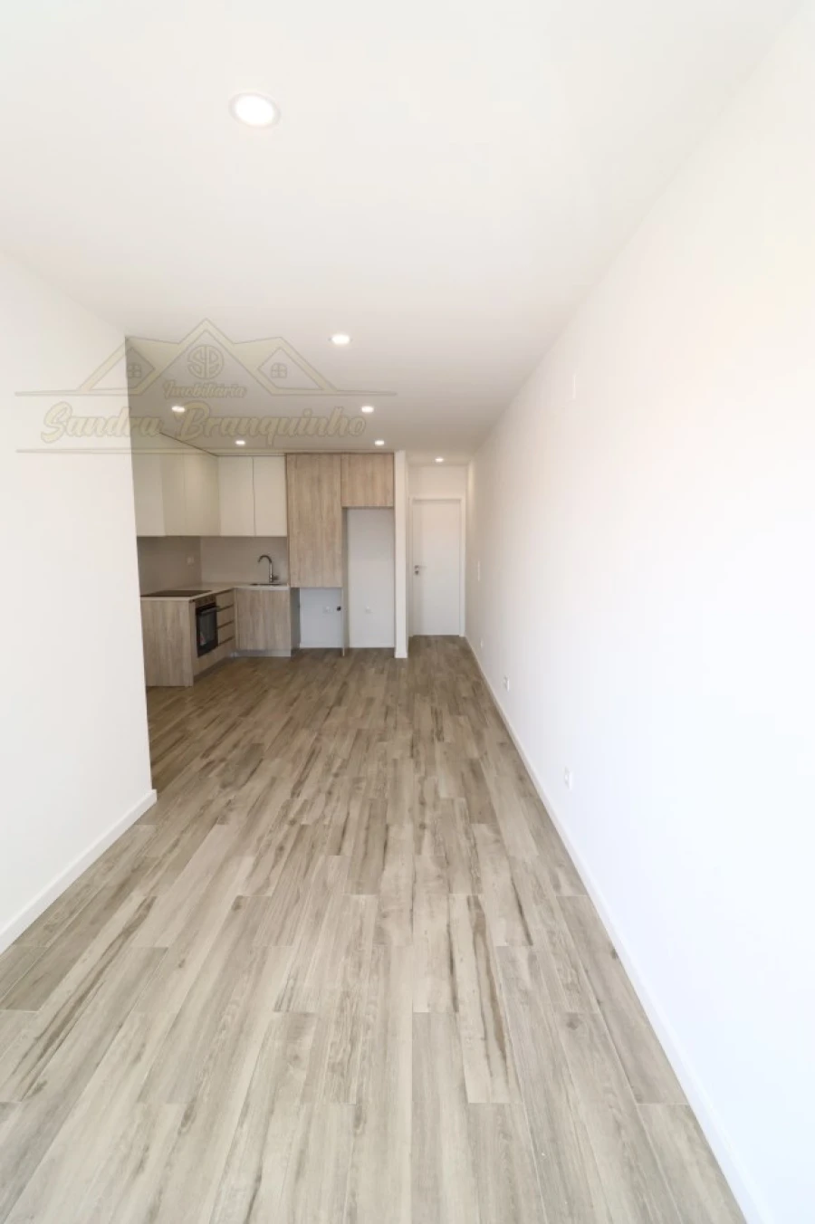 Apartamento T1 para Venda em Silveira Foto 17