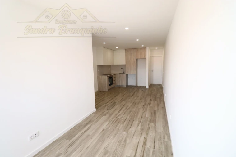 Apartamento T1 para Venda em Silveira Foto 19