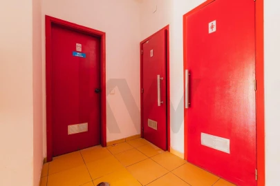Negócio para Venda em Albufeira e Olhos de Água