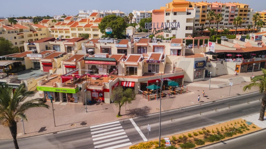 Negócio para Venda em Albufeira e Olhos de Água Foto 18