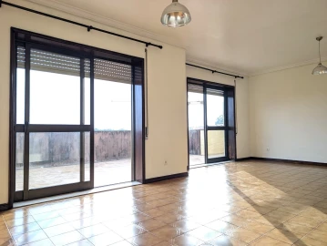 Apartamento T3 para Arrendamento em Águeda e Borralha