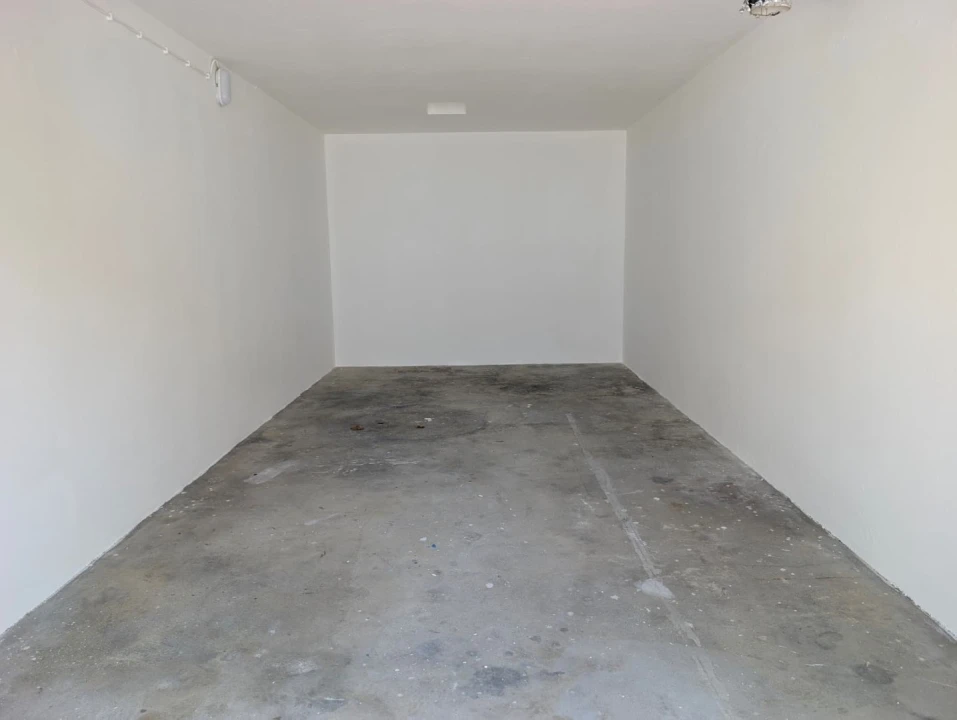 Garagem para Venda em Esgueira Foto 3