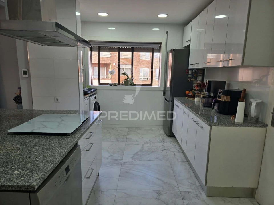 Apartamento T3 para Venda em Aguas Santas Foto 13
