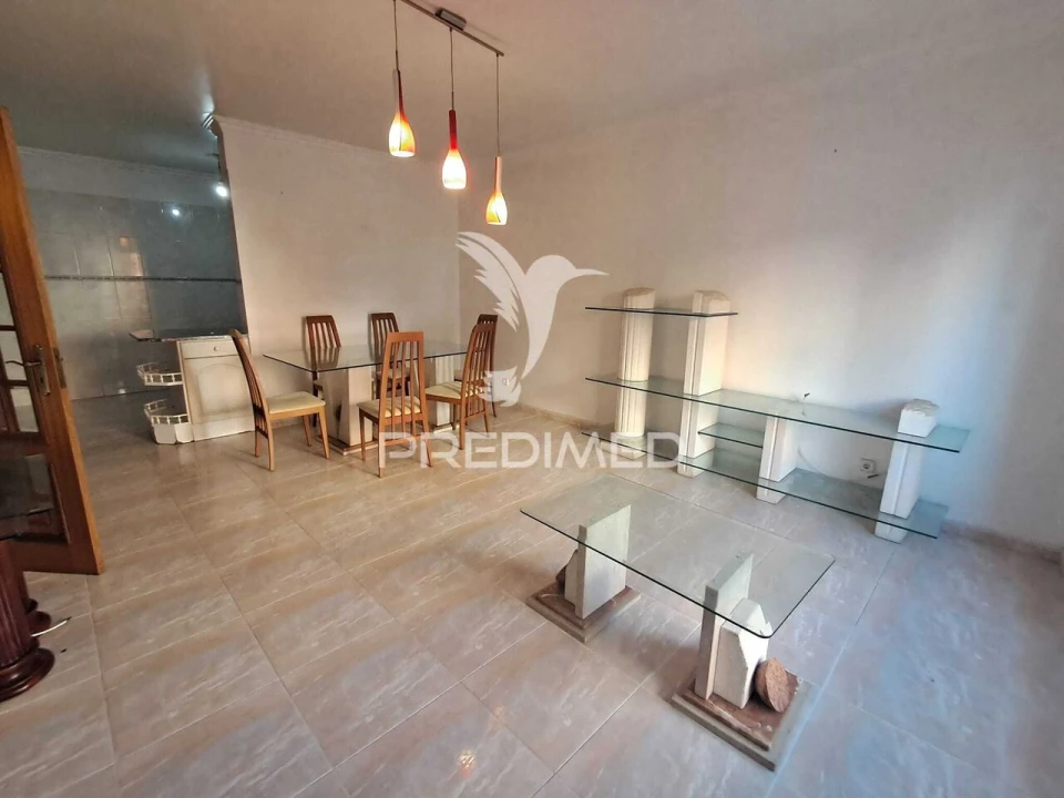 Apartamento T2 para Venda em Algueirão-Mem Martins Foto 14