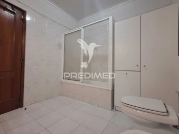 Apartamento T2 para Venda em Algueirão-Mem Martins