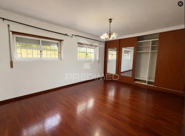 Apartamento T2 para Venda em Algueirão-Mem Martins