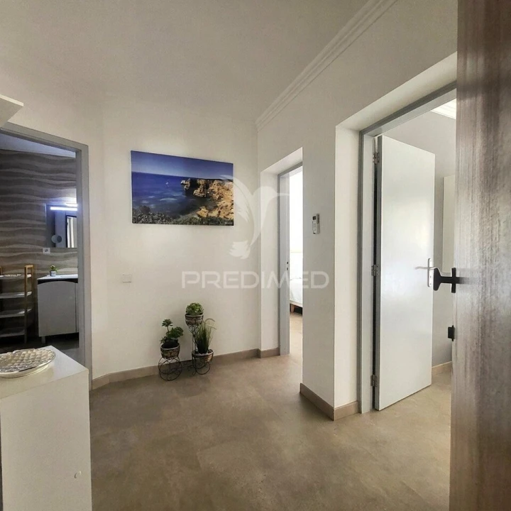 Apartamento T1 para Venda em Portimão Foto 2