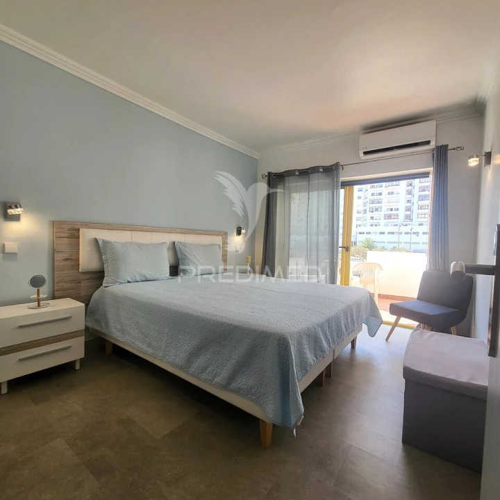 Apartamento T1 para Venda em Portimão Foto 6