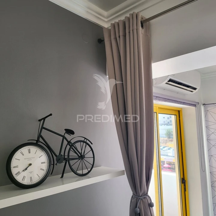 Apartamento T1 para Venda em Portimão Foto 11
